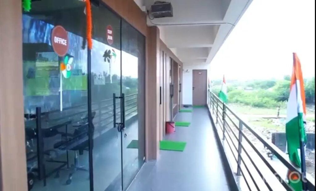 Unique institute kim